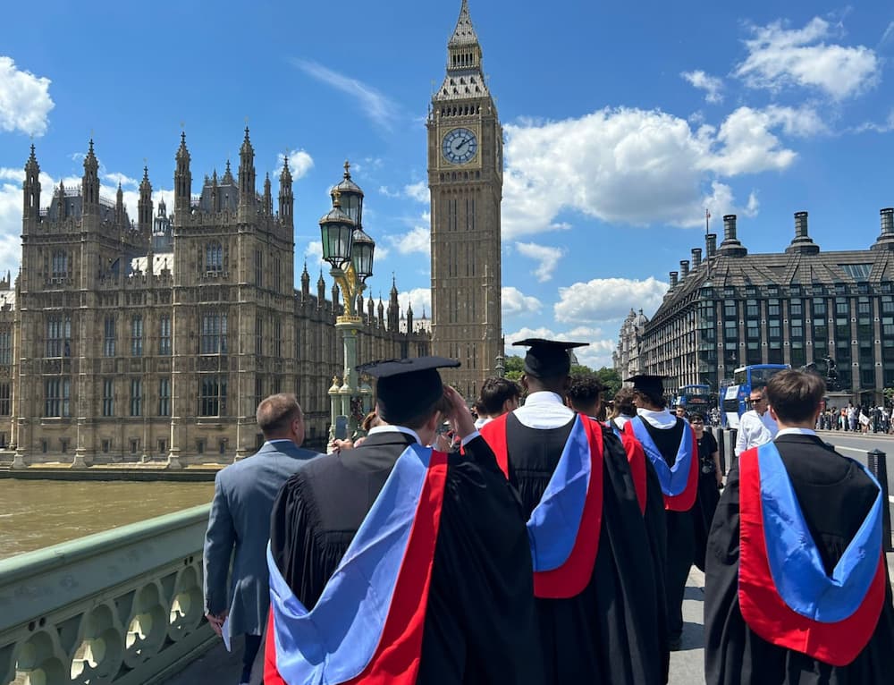 Outstanding Achievements… DLD College London Students Graduate